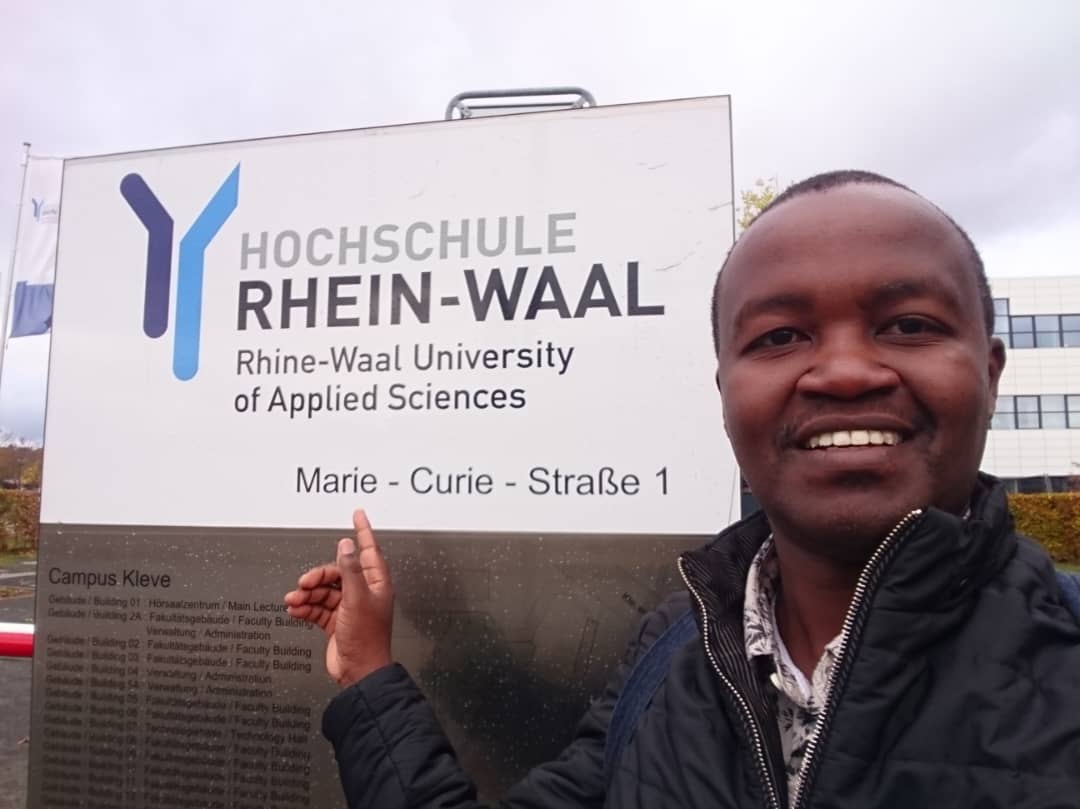 Rhine-Wall University